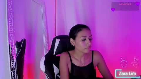 Zara Lim  online show from October 3, 6:16 pm