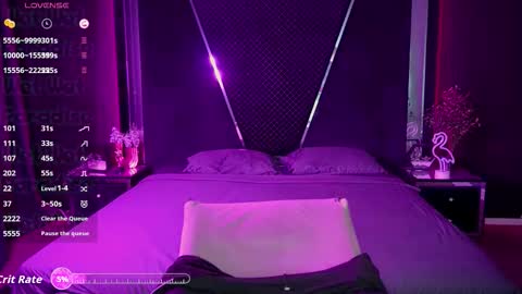 Snapshot of zarareign_ chatting on September 15, 7:26 pm Lola online show from September 15, 7:26 pm
