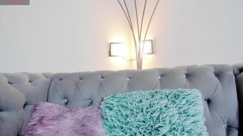  Zayda  online show from February 7, 1:25 am