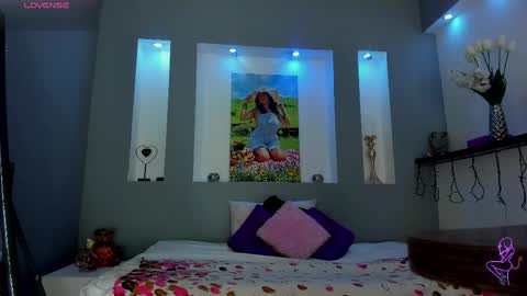 Karolyne online show from April 27, 3:15 am