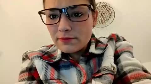 KENDAL Kaylee online show from February 14, 7:54 pm