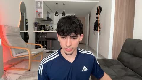 Zenn online show from October 31, 2:06 pm