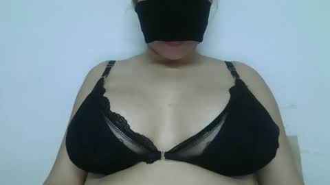 zenovaespectra online show from May 1, 11:43 pm