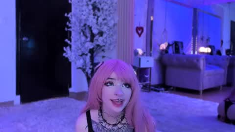    online show from March 2, 2:21 pm