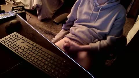 Zerces online show from December 6, 1:24 am