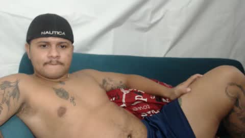 zeus_030 online show from March 27, 6:19 am