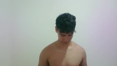 zeus_183 online show from October 10, 12:27 am