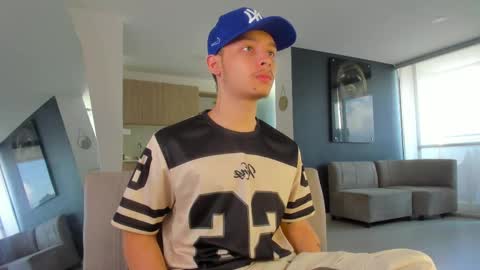 Snapshot of zeusjeff chatting on September 9, 2:50 pm zeus online show from September 9, 2:50 pm