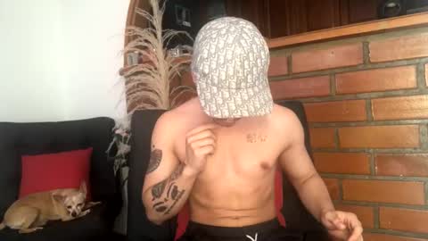 Snapshot of zeusjeff chatting on September 12, 7:27 pm zeus online show from September 12, 7:27 pm