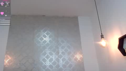 Snapshot of zhamira_21 chatting on March 5, 1:52 am ZHAMIRA ANDRES online show from March 5, 1:52 am