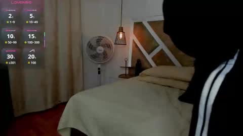 zia online show from April 8, 11:13 am