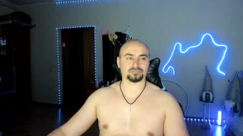 Ziesh online show from March 24, 9:43 pm