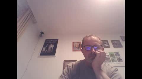 Zippi online show from October 15, 8:09 pm