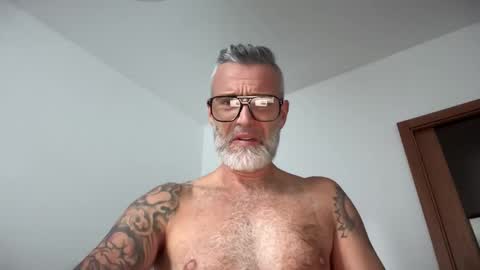 zkopa69 online show from October 24, 3:02 pm