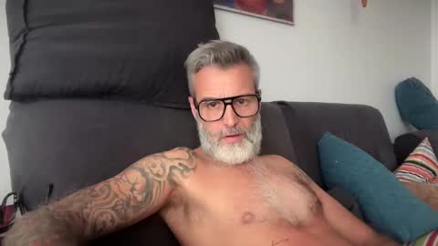 zkopa69 online show from October 9, 2:44 pm