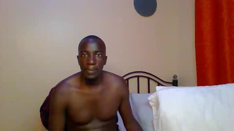 Zlatann2012 online show from February 25, 7:06 pm