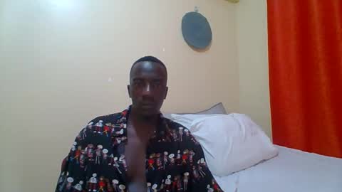 Zlatann2012 online show from November 12, 7:27 pm