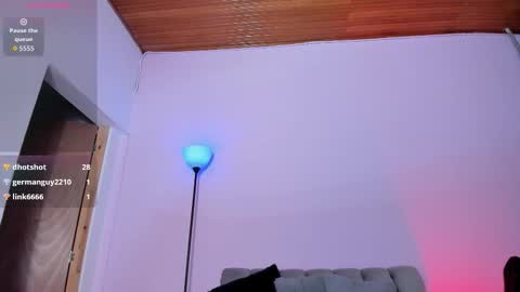 zoe online show from November 28, 2:46 pm