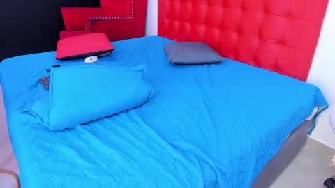 zoe__smiith online show from March 1, 7:12 am