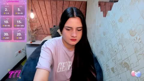 ZOE TAYLOR online show from April 10, 11:59 am