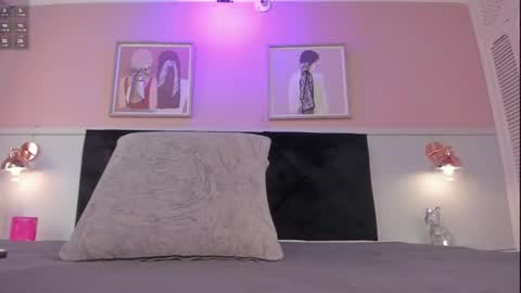 zoe_blosson online show from July 5, 7:21 pm