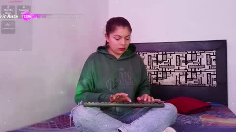 zoe booth online show from February 12, 1:58 pm