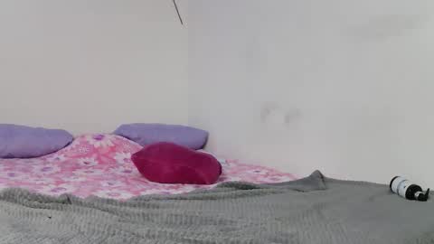 Snapshot of zoe_ch_ chatting on September 11, 4:36 am zoe_ch_ online show from September 11, 4:36 am