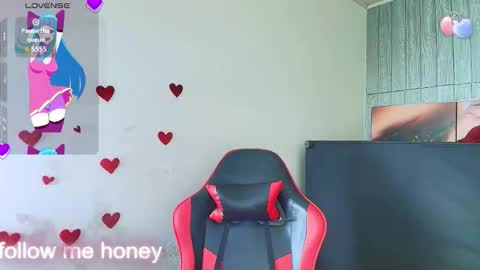 Z O E online show from February 27, 10:02 pm