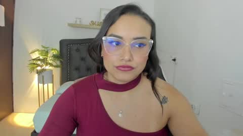 Zoe  online show from February 14, 3:47 pm