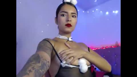 ZOE DURMONT online show from March 5, 1:31 pm