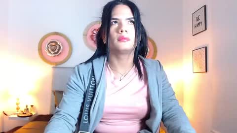 zoe_hecate online show from May 17, 4:22 am