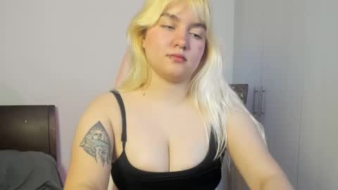 zoe online show from October 23, 1:51 am