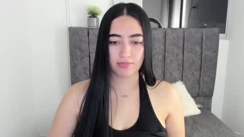 Snapshot of zoe_jones7 chatting on September 17, 3:43 am zoe_jones7 online show from September 17, 3:43 am