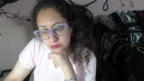 Zoe Koller online show from October 7, 11:17 am