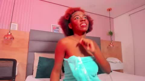 Zoe Novakk  online show from December 21, 9:10 pm