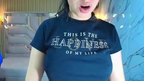 Zoe  online show from November 16, 3:30 am