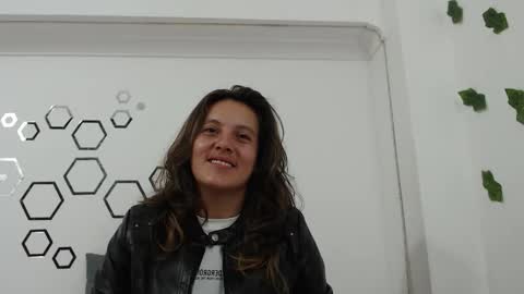 Carolina online show from October 3, 11:13 pm