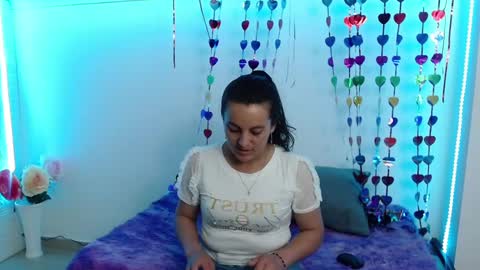 Carolina online show from February 16, 11:59 am