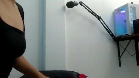 ZOE online show from June 2, 2:02 am