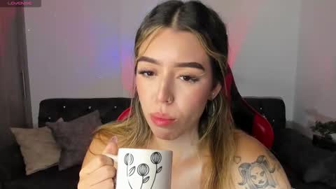  zoee jackson online show from November 7, 4:26 am