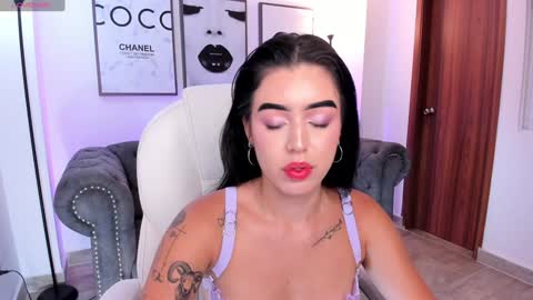  zoee jackson online show from January 27, 7:03 pm