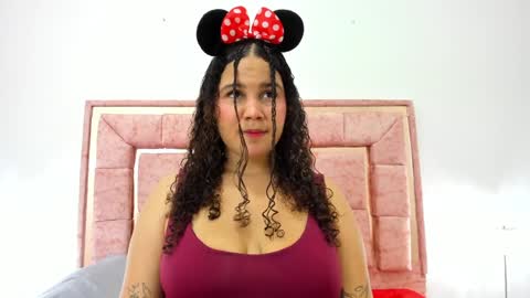 zoee online show from January 16, 3:02 am