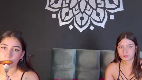 Zoe online show from January 24, 7:07 pm