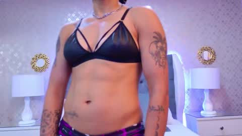 Zoe Krug online show from November 27, 8:16 pm