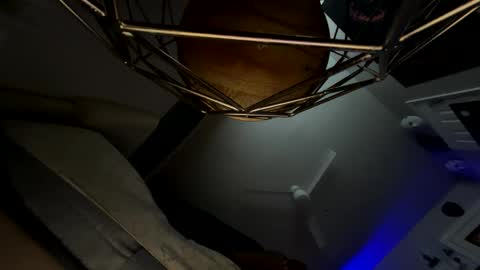 Snapshot of zoel87 chatting on January 22, 2:24 pm LovelyLatin25 online show from January 22, 2:24 pm