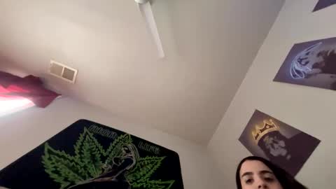 Snapshot of zoel87 chatting on January 21, 3:10 pm LovelyLatin25 online show from January 21, 3:10 pm