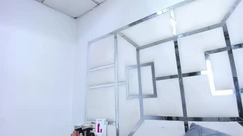 ZoeSwam online show from March 13, 2:53 pm