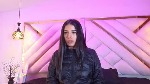 Zoe online show from March 13, 1:14 pm