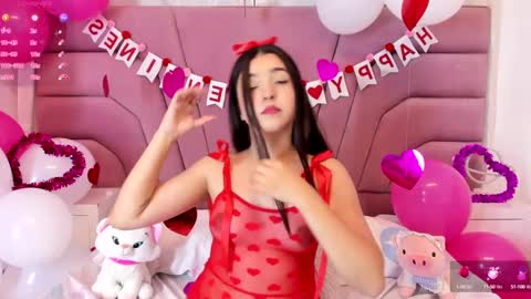 Snapshot of zoewillian chatting on February 14, 9:43 pm zoewillian online show from February 14, 9:43 pm