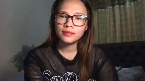 Snapshot of zoey_foryou chatting on February 5, 11:55 am zoey_foryou online show from February 5, 11:55 am